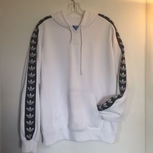 Men’s medium adidas hoody
